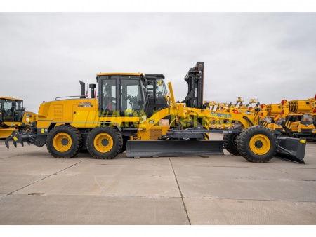 Автогрейдер XCMG GR2153A 